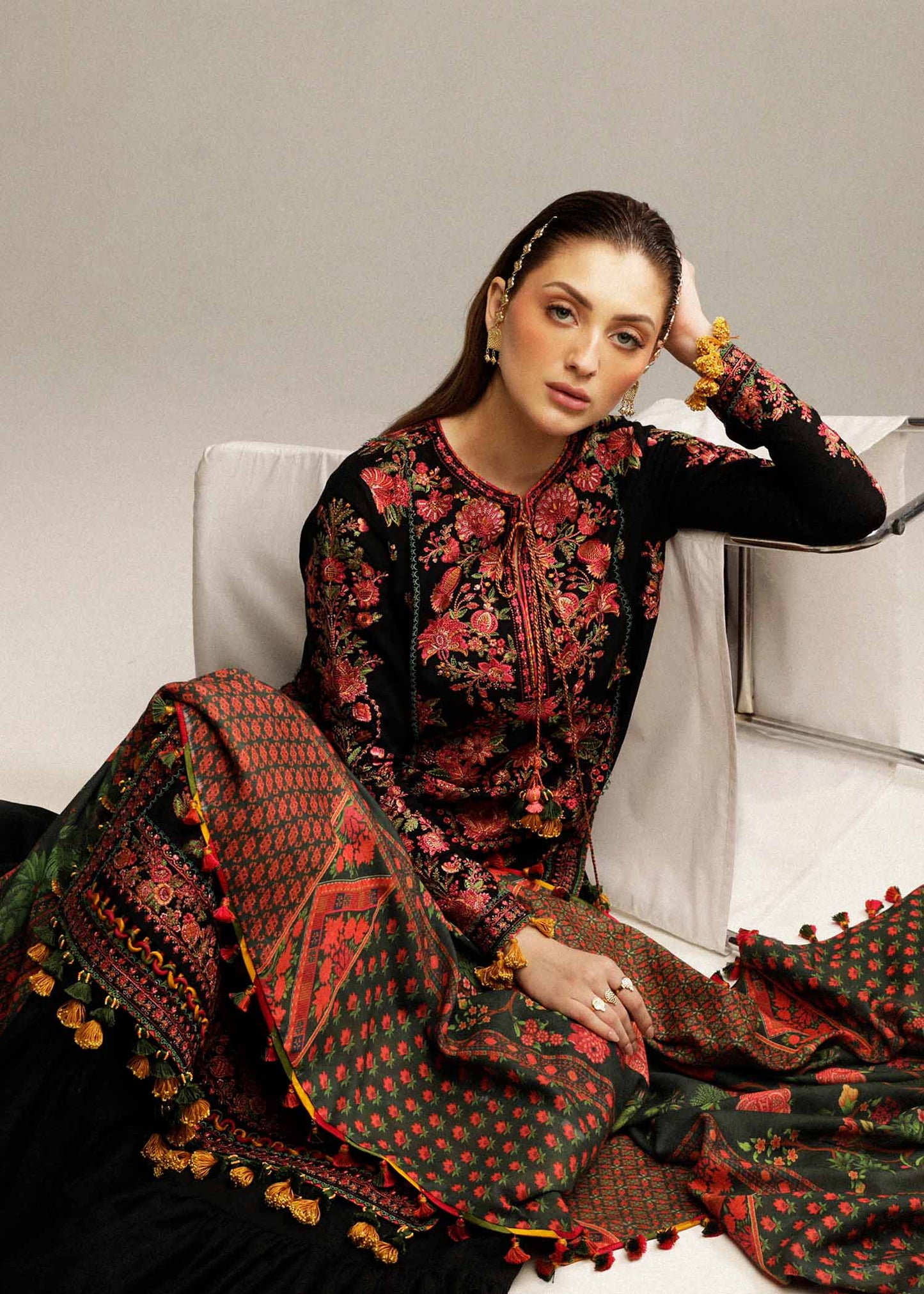 HUSSAIN REHAR 3PC DHANAK EMBROIDERED SHIRT WITH DHANAK PRINT SHAWL AND TROUSER DN-2013