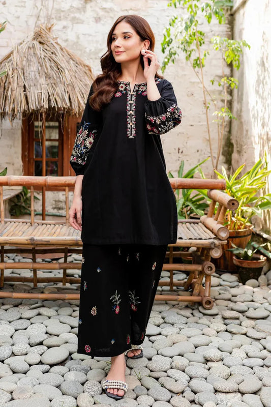 MARIA B PREMIUM LAWN 2PC ZB 9002