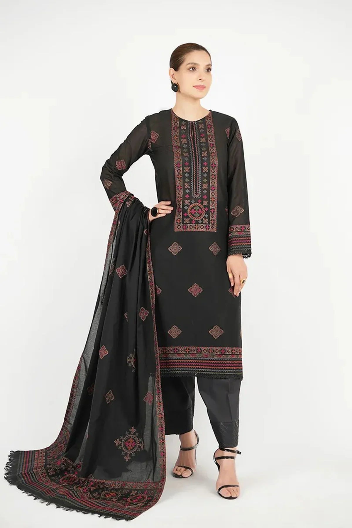 BAREEZE 3PC DHANAK EMBROIDERED SHIRT WITH DHANAK SHAWL AND TROUSER DN-2034